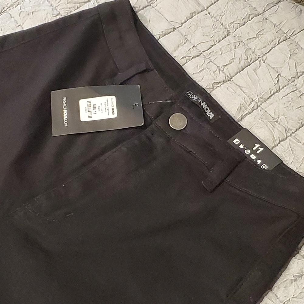 Nwt Fashion Nova Valentina High-Rise Flair Black Jeans - Picture 6 of 11